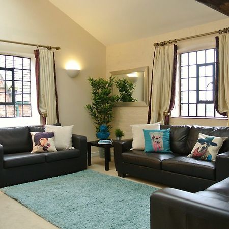 Oyo Approved Serviced Apartments Steam Mill Chester Exteriér fotografie