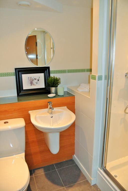 Oyo Approved Serviced Apartments Steam Mill Chester Exteriér fotografie